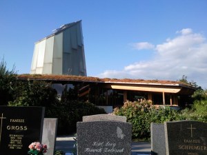 Heilige Rume? - Moderne Sakralbauten / Exkursion Friedhofskapelle in Brunn am Gebirge  Kunst im Karner