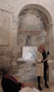 WASSER DES LEBENS - Die Taufe als Grundsakrament des Christentums - Doris Reiser begrsst  Kunst im Karner - St, Othmar