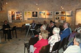 Heilige Rume? - Moderne Sakralbauten / Grundstzliches zum Kirchenneubau unserer Zeit  Kunst im Karner