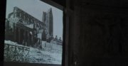 Das zerstörte Lübeck aus dem Dokumentarfilm "Der mit dem Tod tanzt" © Kunst im Karner - St. Othmar