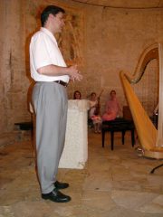Thomas Herwig Schuler "Kann uns Musik andere Welten eröffnen?" © Kunst im Karner - St. Othmar
