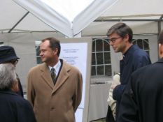 v.r.n.l.: Pfarrer Richard Posch & Bürgermeister Hans Stefan Hintner