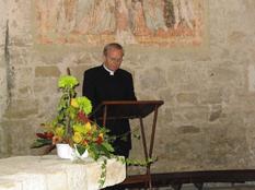Pfarrer Klaus Heine liest Texte von Joop Roeland