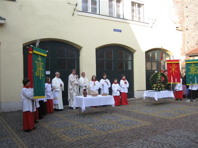 Erntedank und Othmarhochamt 2011