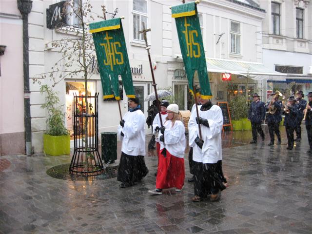 Erntedank 2007 in St. Othmar und Segnung des Kirchenplatzes mit Labyrinth