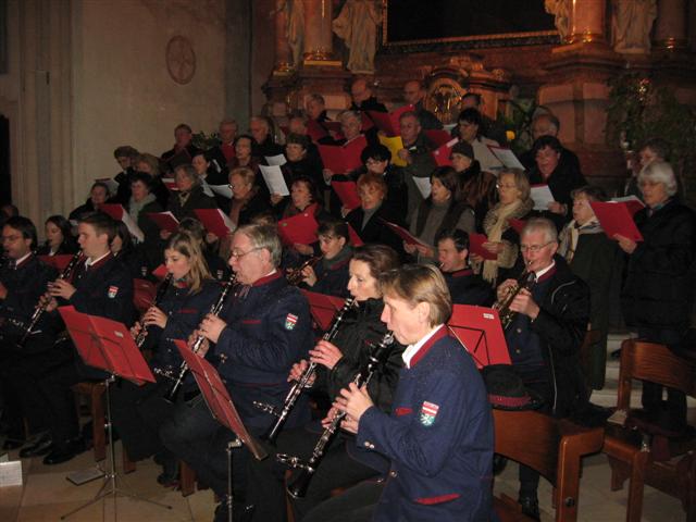 Erntedank 2007 in St. Othmar und Segnung des Kirchenplatzes mit Labyrinth