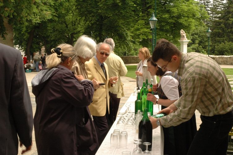 Fronleichnamsprozession in St. Othmar in Mdling - 2008