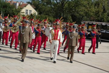 Lekcja historii na polskich dozynkach na  Kahlenbergu 2008 - Polska Wsplnota w Parafii St. Othmar