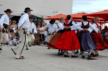 Lekcja historii na polskich dozynkach na  Kahlenbergu 2008 - Polska Wsplnota w Parafii St. Othmar