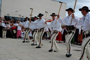 Lekcja historii na polskich dozynkach na  Kahlenbergu 2008 - Polska Wsplnota w Parafii St. Othmar