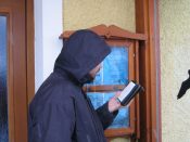 Vorbereitung zum Abmarsch vor dem Ghf. Gruber - Pfarrwallfahrt nach Mariazell � Pfarre St. Othmar in M�dling