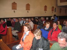 Hl. Messe in St. Aegyd - Fu�wallfahrt nach Mariazell 2007 � Pfarre St. Othmar in M�dling