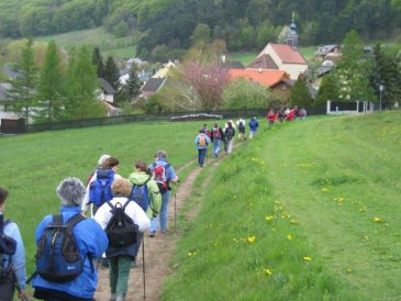Vor Maria Raisenmarkt - Fu�wallfahrt nach Mariazell 2008 � Pfarre St. Othmar in M�dling