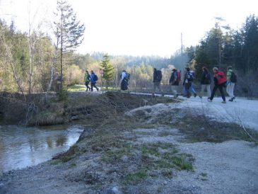 Am Zusammenfluss von Krumbach und Salza am Gscheid - Fu�wallfahrt nach Mariazell 2008 � Pfarre St. Othmar in M�dling