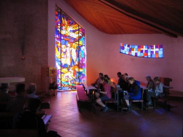 Andacht "Brotvermehrung 1" in der Bruder Klaus-Kapelle am Hubertusse - Fu�wallfahrt nach Mariazell 2008 � Pfarre St. Othmar in M�dling