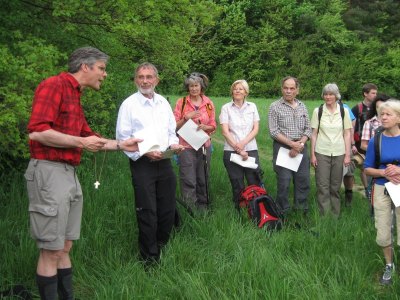 ZUM VERGR�SSERN DRAUFKLICKEN - Fusswallfahrt nach Mariazell 2011 � Pfarre St. Othmar in M�dling