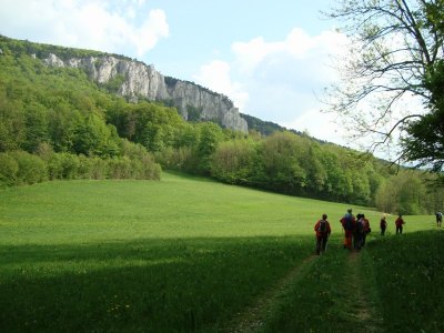 ZUM VERGR�SSERN DRAUFKLICKEN - Fusswallfahrt nach Mariazell 2011 � Pfarre St. Othmar in M�dling