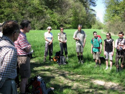 ZUM VERGR�SSERN DRAUFKLICKEN - Fusswallfahrt nach Mariazell 2012 � Pfarre St. Othmar in M�dling
