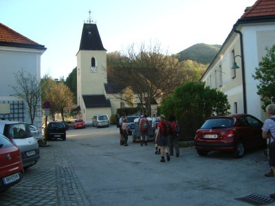 ZUM VERGR�SSERN DRAUFKLICKEN - Fusswallfahrt nach Mariazell 2012 � Pfarre St. Othmar in M�dling