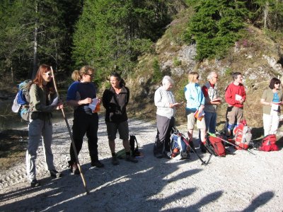 ZUM VERGR�SSERN DRAUFKLICKEN - Fusswallfahrt nach Mariazell 2012 � Pfarre St. Othmar in M�dling