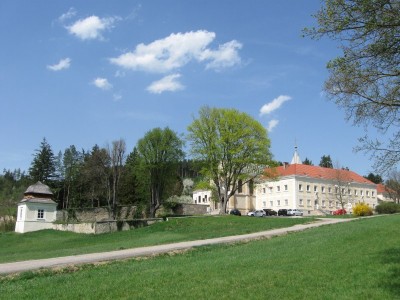 ZUM VERGR�SSERN DRAUFKLICKEN - Fusswallfahrt nach Mariazell 2013 � Pfarre St. Othmar in M�dling