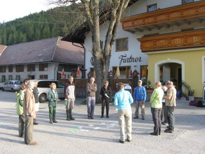 ZUM VERGR�SSERN DRAUFKLICKEN - Fusswallfahrt nach Mariazell 2013 � Pfarre St. Othmar in M�dling
