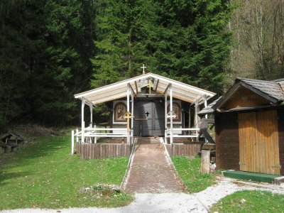 ZUM VERGR�SSERN DRAUFKLICKEN - Fusswallfahrt nach Mariazell 2013 � Pfarre St. Othmar in M�dling