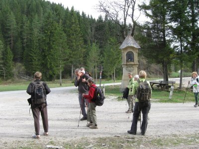 ZUM VERGR�SSERN DRAUFKLICKEN - Fusswallfahrt nach Mariazell 2013 � Pfarre St. Othmar in M�dling