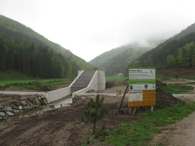 ZUM VERGR�SSERN DRAUFKLICKEN - Fusswallfahrt nach Mariazell 2014 � Pfarre St. Othmar in M�dling