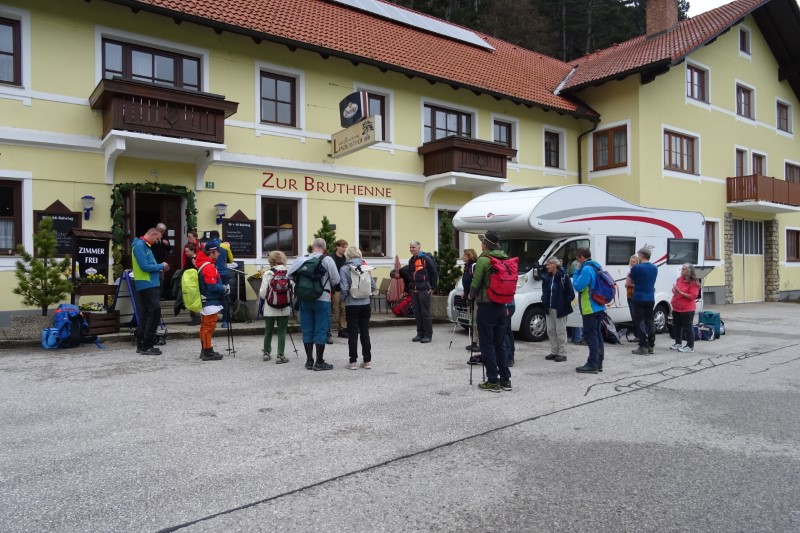 Bei der Bruthenne