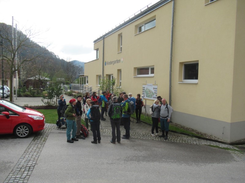Bei der Kirche in Furth