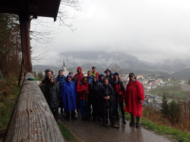 Gruppenfoto mit Basilika